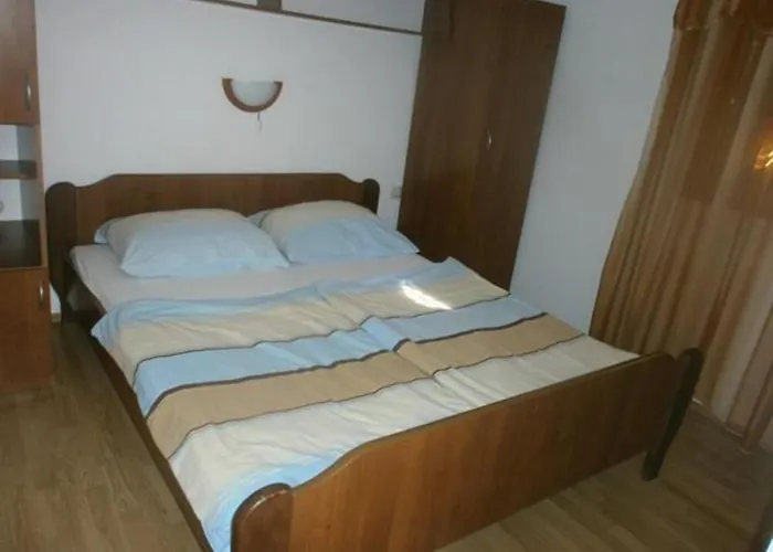 Paradise ゲストハウス ロパール