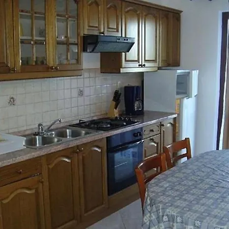 Πανσιόν Paradise 3*