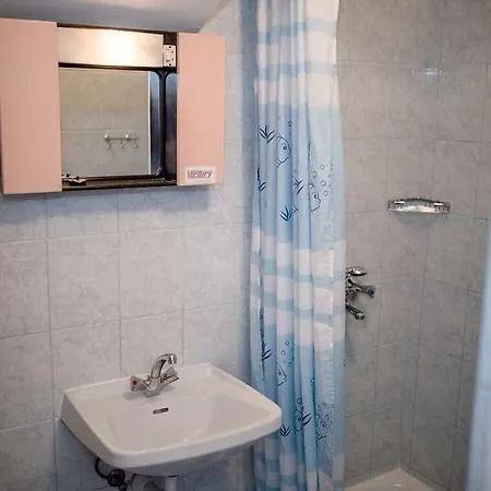 Πανσιόν Paradise 3*